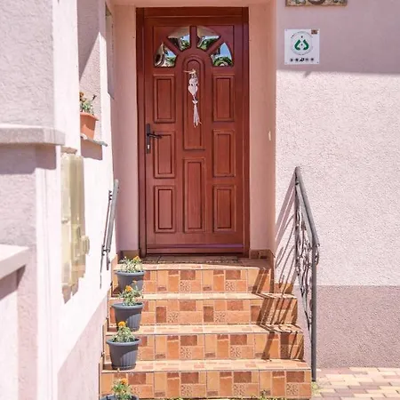 Rozsalugas Vendeghaz Pensiune Szilvásvárad