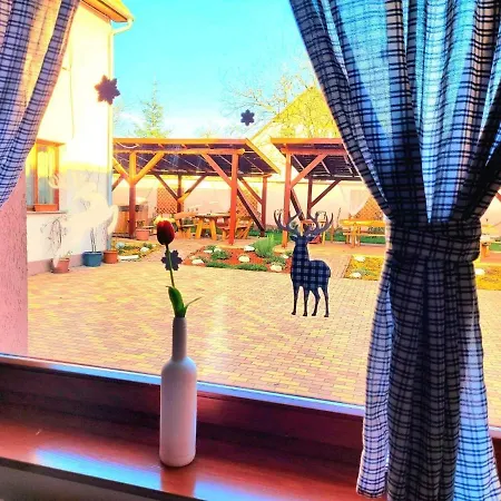 Pensiune Rozsalugas Vendeghaz 3*