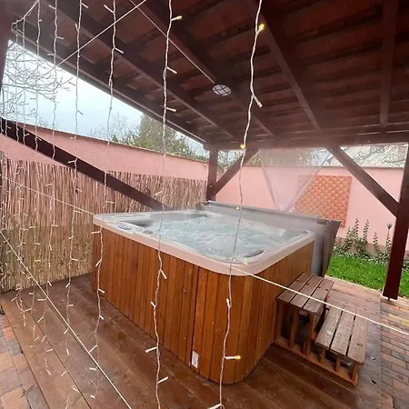 Rozsalugas Vendeghaz 3* Szilvásvárad