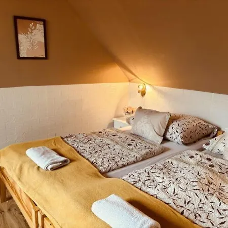 Rozsalugas Vendeghaz